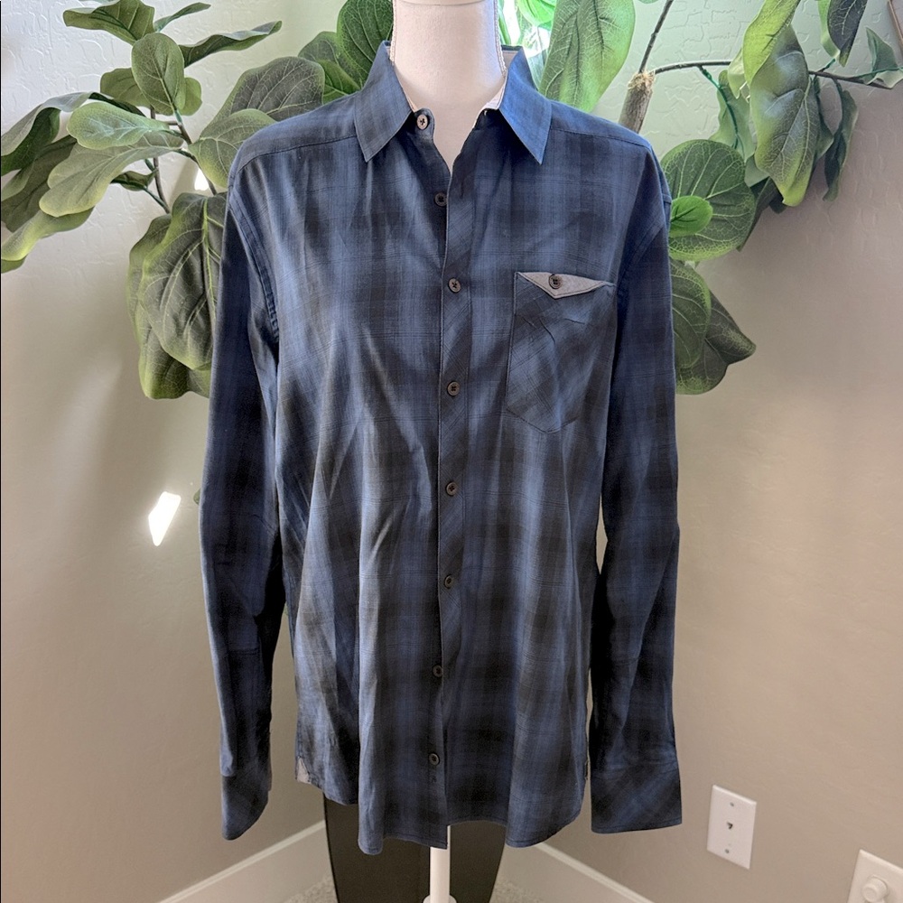 Outpost Men's Blue and Black Plaid Shirt